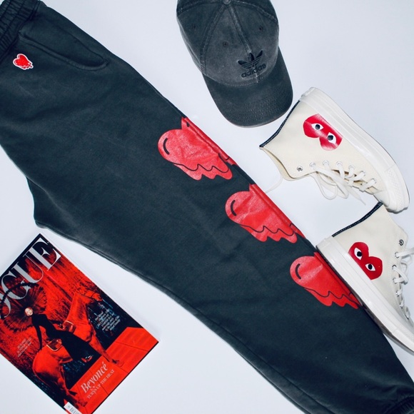 Emotionally Unavailable Heart Sweatsuit In Charcoal - Picture 5 of 7